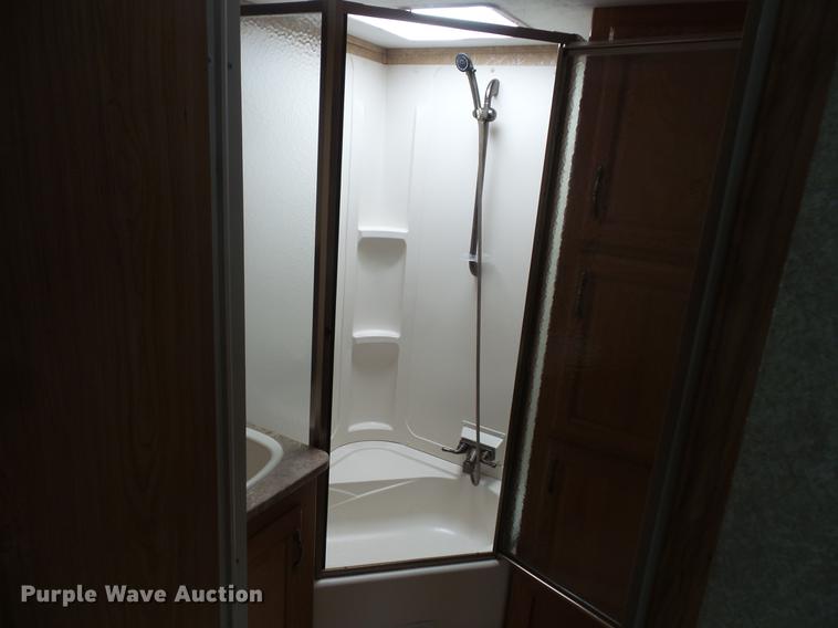 image for item DW9712 2009 Keystone Laredo camper