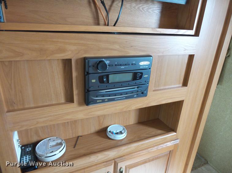 image for item DW9712 2009 Keystone Laredo camper