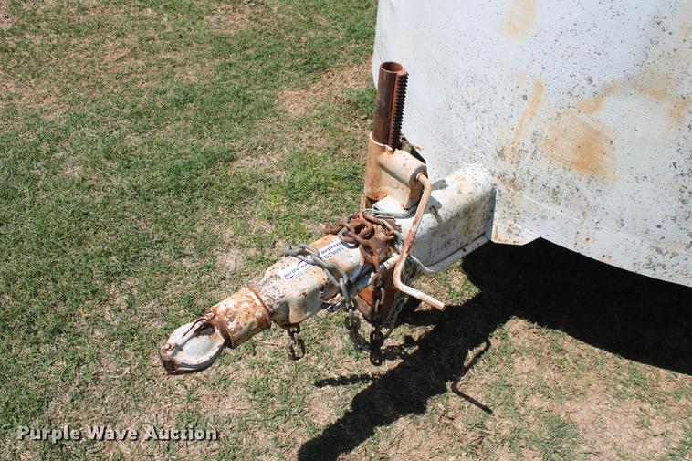 image for item DZ9895 Shop built horse trailer