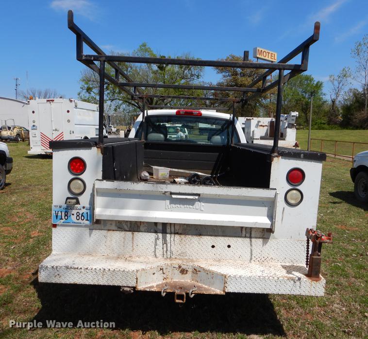 image for item EI9057 2006 Dodge Ram 2500 Quad Cab utility bed pickup truck