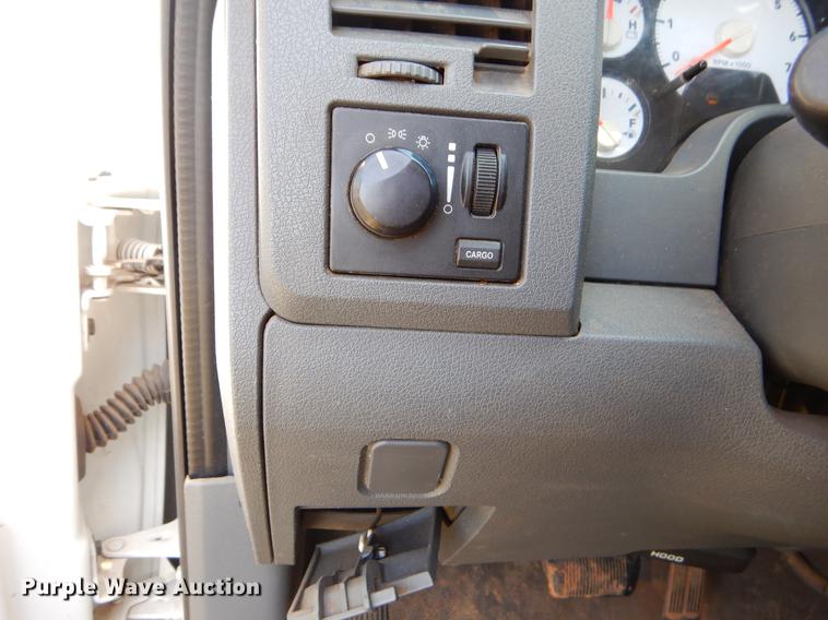 image for item EI9057 2006 Dodge Ram 2500 Quad Cab utility bed pickup truck