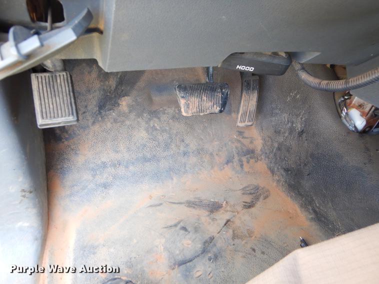 image for item EI9057 2006 Dodge Ram 2500 Quad Cab utility bed pickup truck