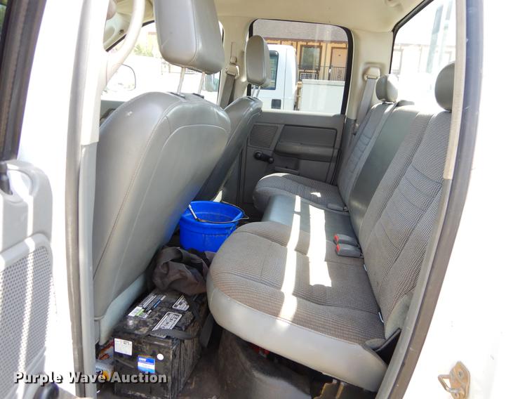 image for item EI9057 2006 Dodge Ram 2500 Quad Cab utility bed pickup truck