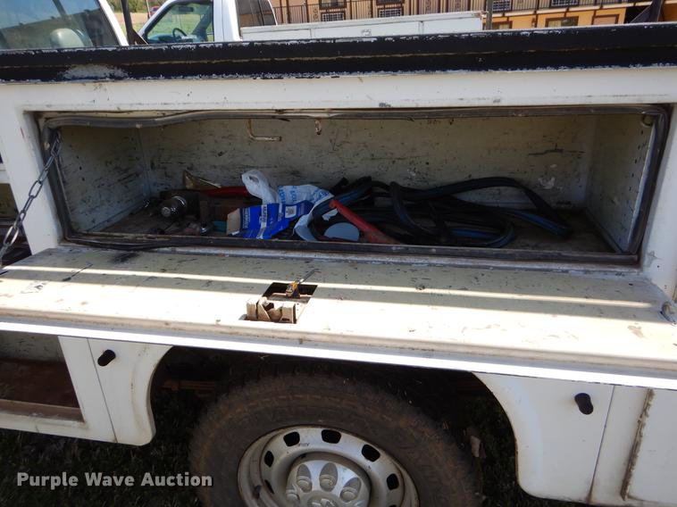 image for item EI9057 2006 Dodge Ram 2500 Quad Cab utility bed pickup truck