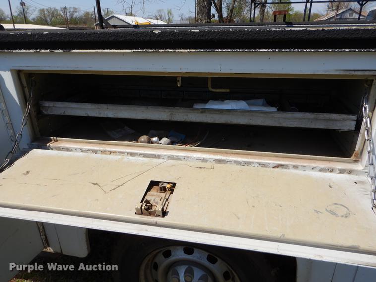 image for item EI9057 2006 Dodge Ram 2500 Quad Cab utility bed pickup truck