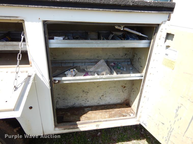 image for item EI9057 2006 Dodge Ram 2500 Quad Cab utility bed pickup truck