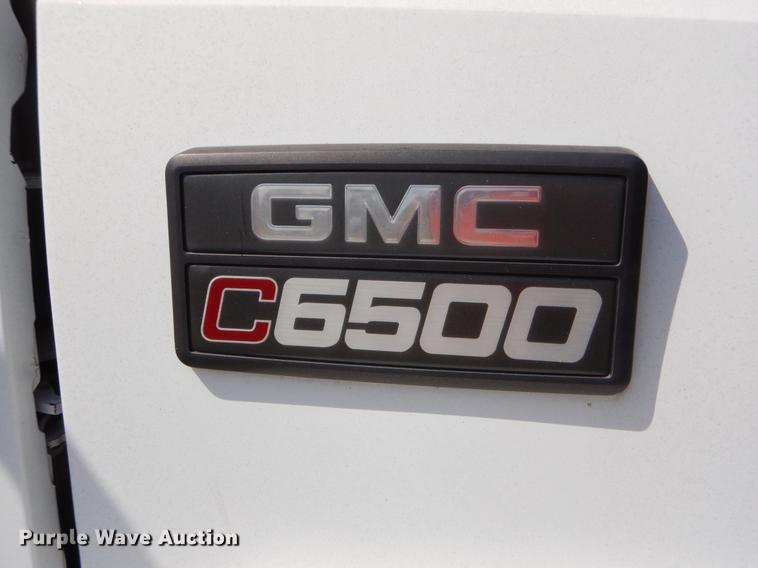 image for item EI9059 1997 GMC C6500 service truck with crane