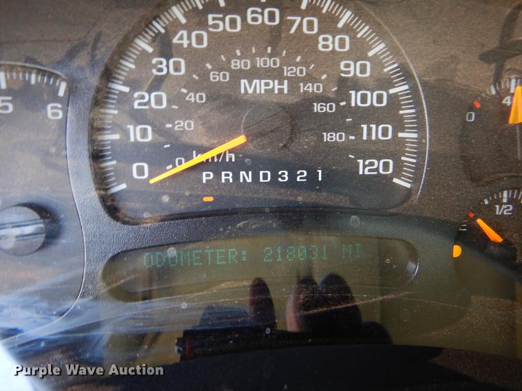 image for item EI9061 2007 Chevrolet Silverado 2500HD Crew Cab pickup truck