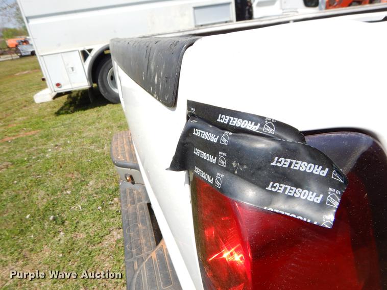 image for item EI9061 2007 Chevrolet Silverado 2500HD Crew Cab pickup truck