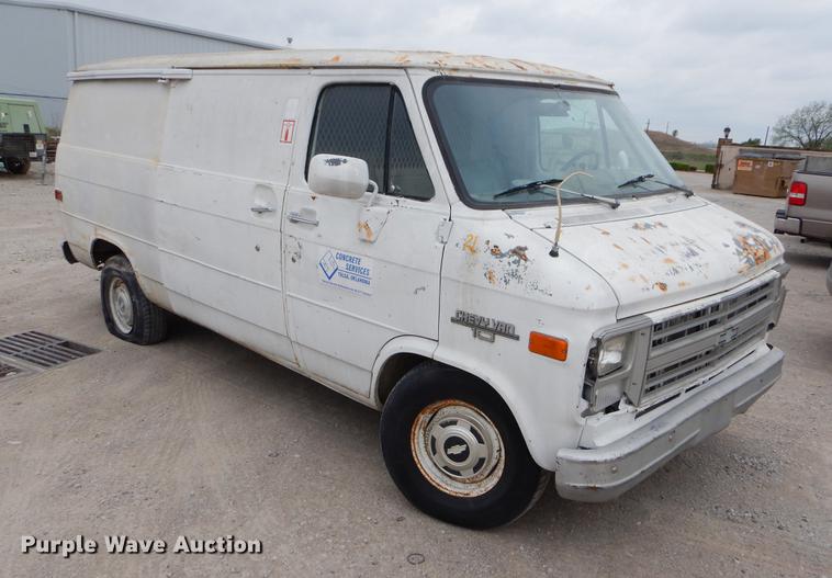 image for item EI9097 1989 Chevrolet G10 van