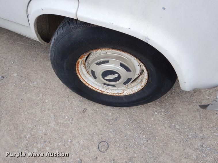 image for item EI9097 1989 Chevrolet G10 van