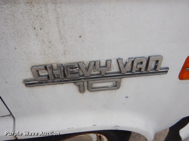 image for item EI9097 1989 Chevrolet G10 van