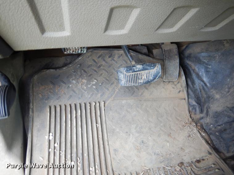 image for item EI9104 2008 Ford F350 Super Duty XL Crew Cab pickup truck