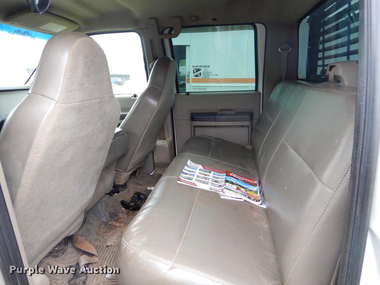 image for item EI9104 2008 Ford F350 Super Duty XL Crew Cab pickup truck