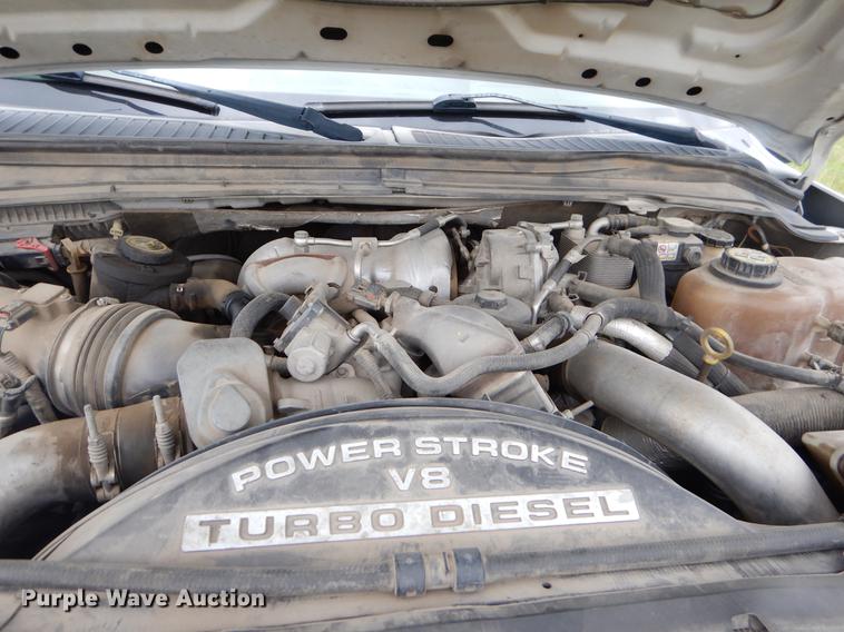 image for item EI9104 2008 Ford F350 Super Duty XL Crew Cab pickup truck