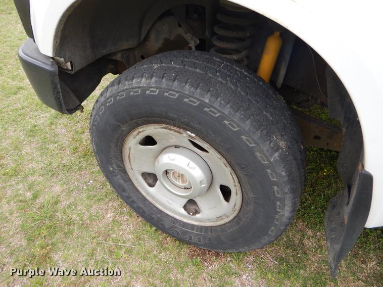 image for item EI9104 2008 Ford F350 Super Duty XL Crew Cab pickup truck