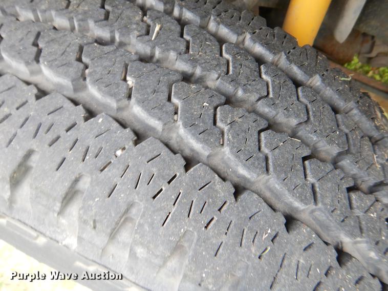 image for item EI9104 2008 Ford F350 Super Duty XL Crew Cab pickup truck