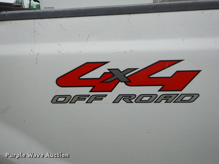 image for item EI9104 2008 Ford F350 Super Duty XL Crew Cab pickup truck