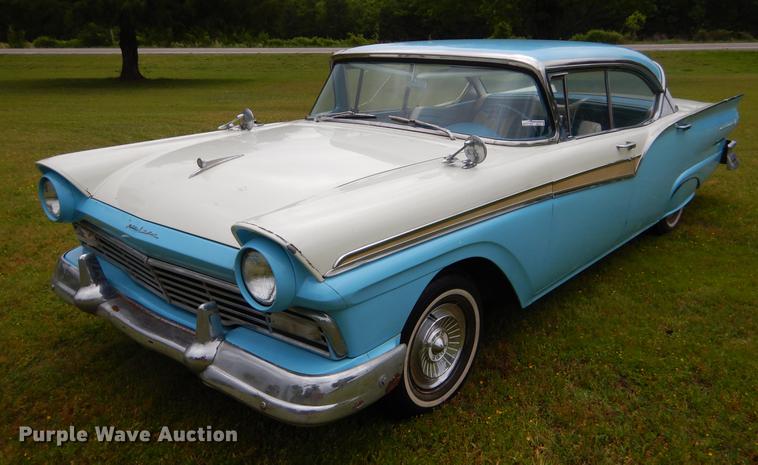 image for item EI9113 1957 Ford Fairlane 500