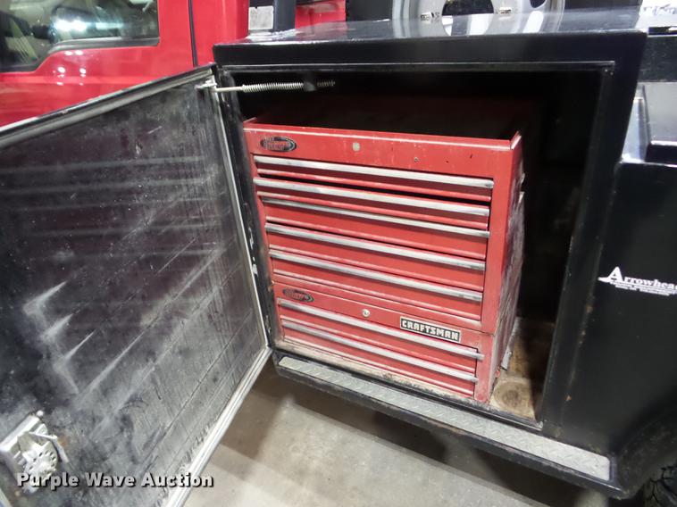 image for item EI9798 2008 Ford F350 Super Duty flatbed pickup truck