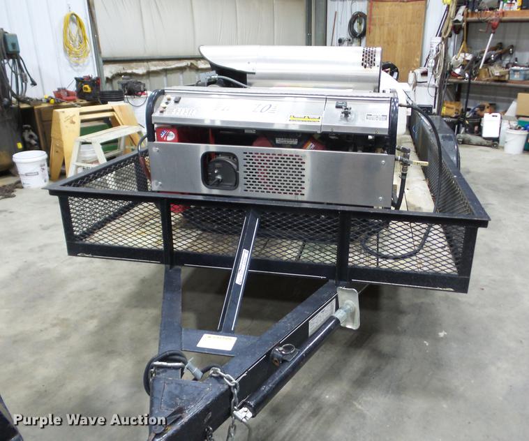 image for item EI9799 2008 Kodiak utility trailer with pressure washer