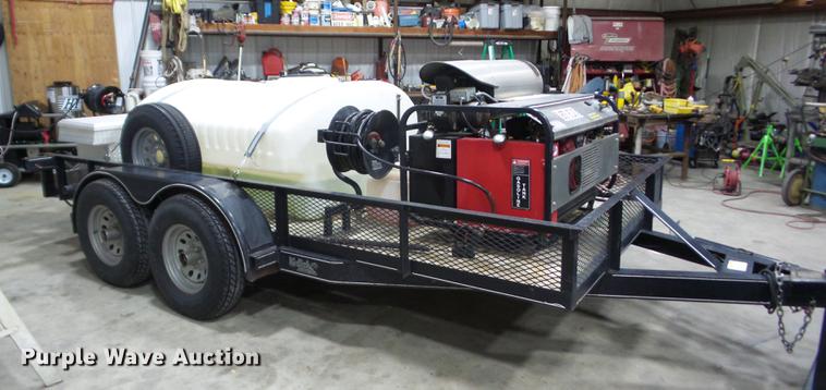 image for item EI9799 2008 Kodiak utility trailer with pressure washer