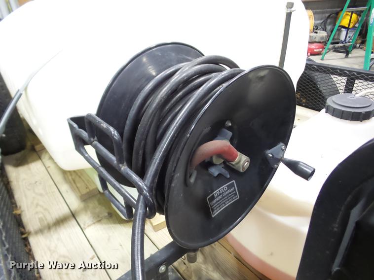 image for item EI9799 2008 Kodiak utility trailer with pressure washer