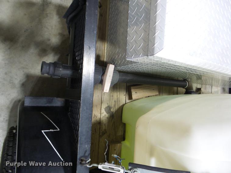 image for item EI9799 2008 Kodiak utility trailer with pressure washer