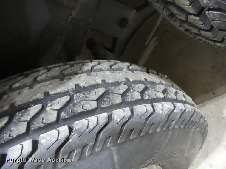 image for item EI9799 2008 Kodiak utility trailer with pressure washer