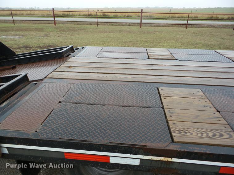 image for item EI9800 2008 Interstate G20DT equipment trailer