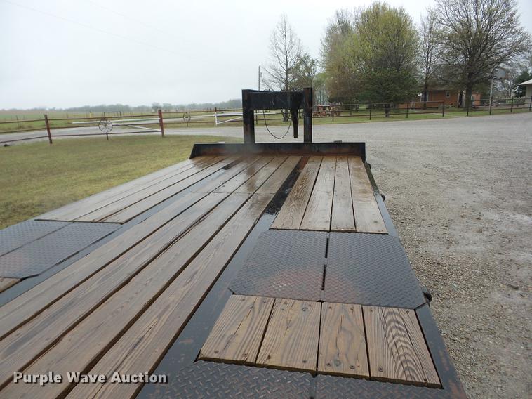 image for item EI9800 2008 Interstate G20DT equipment trailer