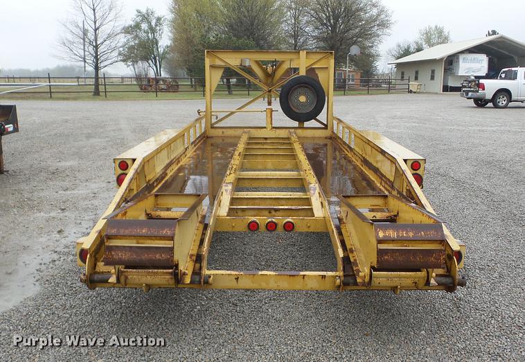 image for item EI9801 2002 Belshe T-18 equipment trailer