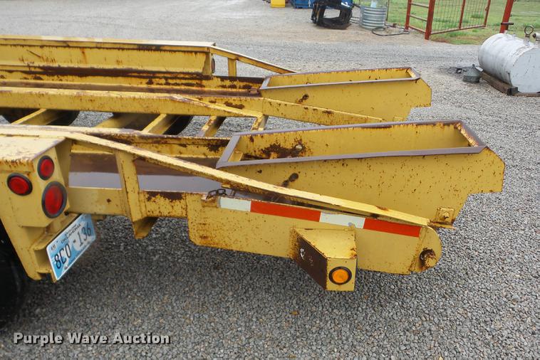 image for item EI9801 2002 Belshe T-18 equipment trailer