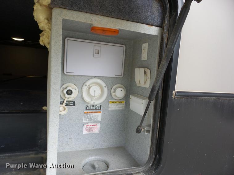 image for item EI9805 2016 Heartland North Peak 26RL camper