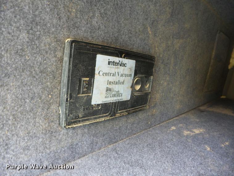 image for item EI9805 2016 Heartland North Peak 26RL camper