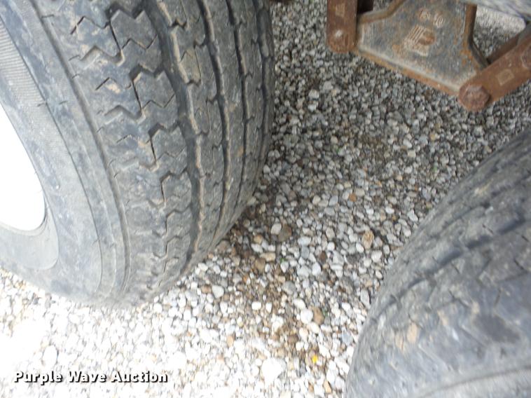 image for item EI9805 2016 Heartland North Peak 26RL camper