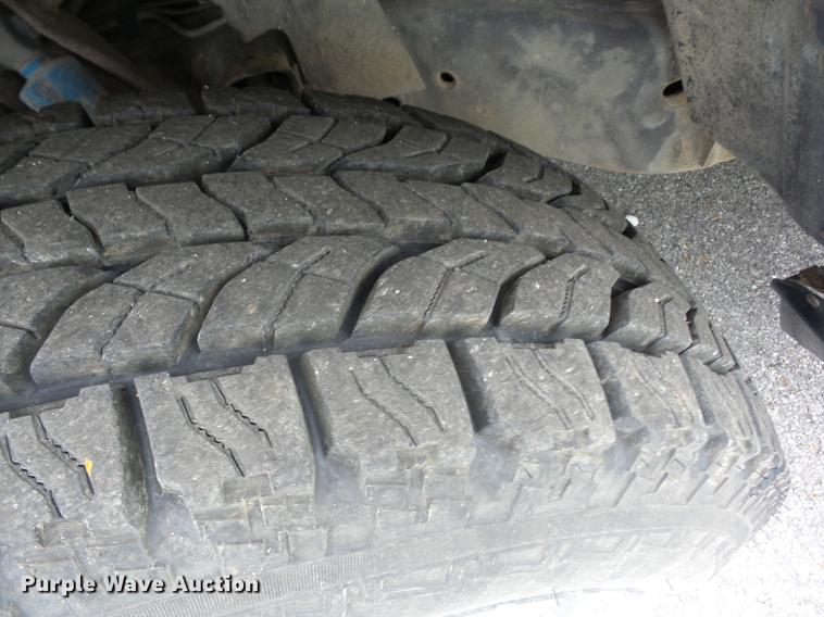 image for item EI9807 1999 Chevrolet Suburban K1500 SUV