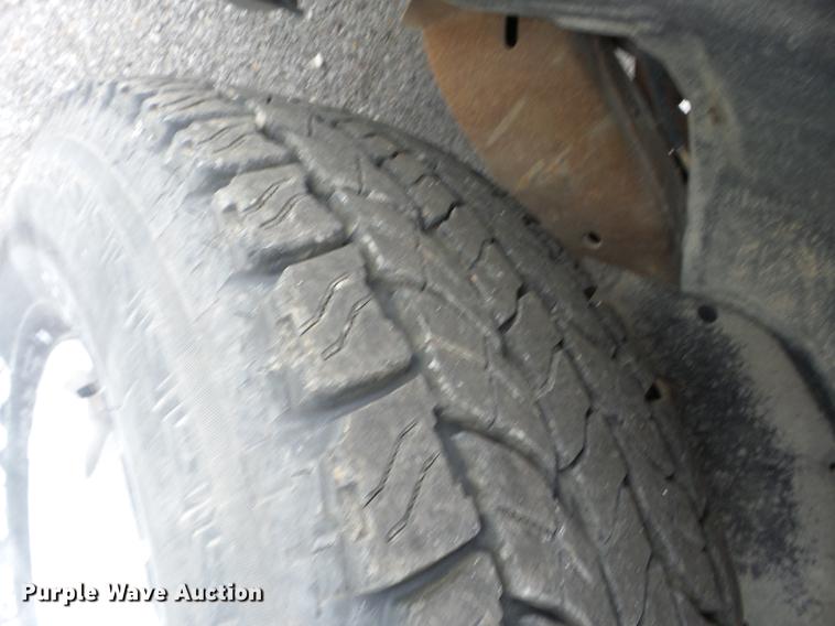 image for item EI9807 1999 Chevrolet Suburban K1500 SUV