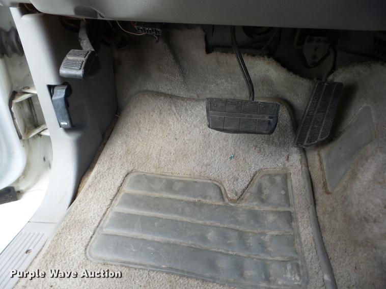 image for item EI9807 1999 Chevrolet Suburban K1500 SUV