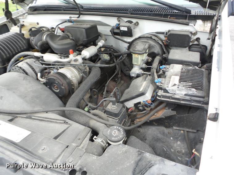 image for item EI9807 1999 Chevrolet Suburban K1500 SUV