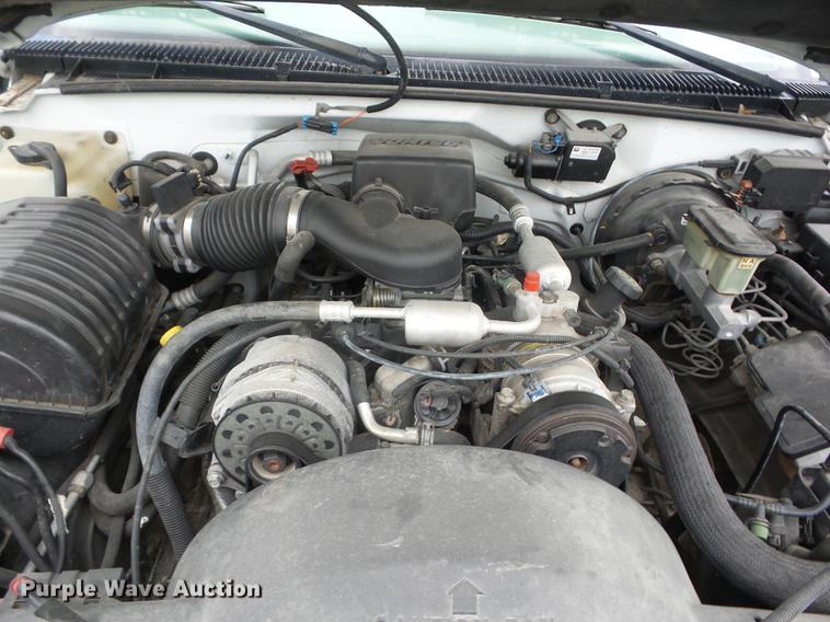 image for item EI9807 1999 Chevrolet Suburban K1500 SUV