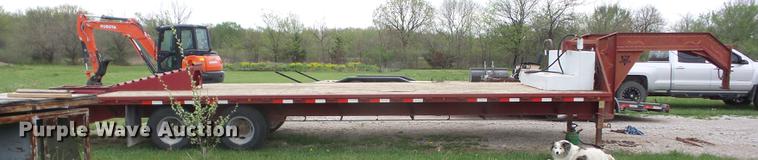 image for item EI9808 1999 PJ equipment trailer