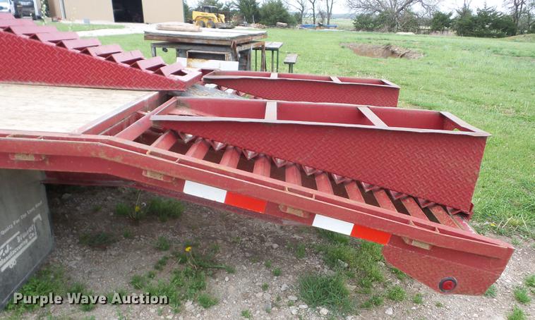 image for item EI9808 1999 PJ equipment trailer