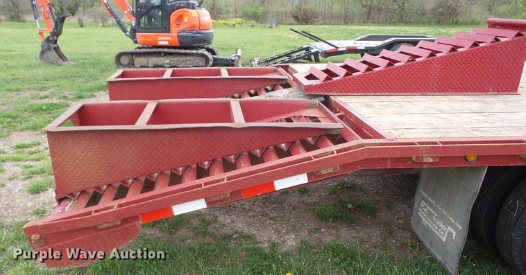 image for item EI9808 1999 PJ equipment trailer