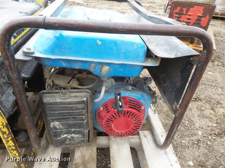 image for item EJ9388 (2) generators