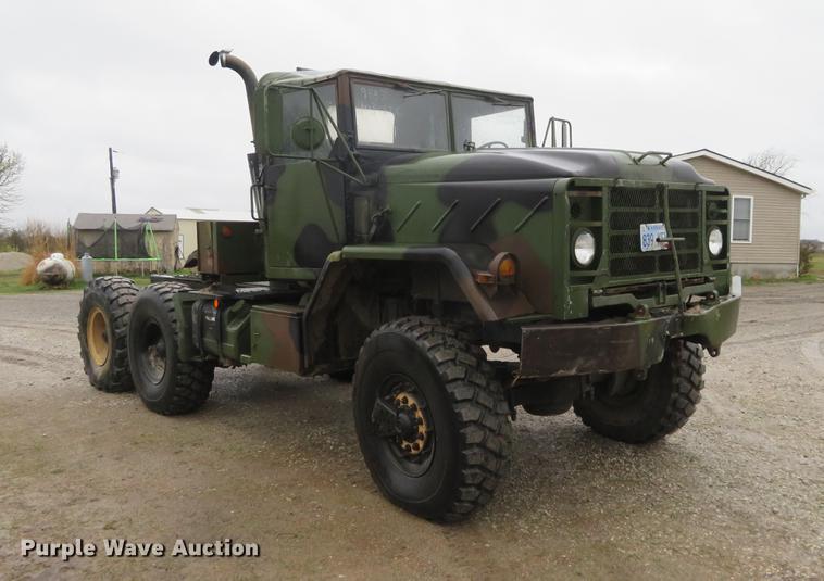 image for item EJ9560 1991 BMY M932A semi truck