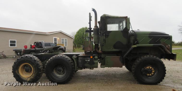 image for item EJ9560 1991 BMY M932A semi truck