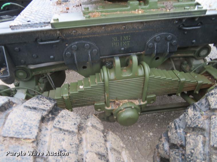 image for item EJ9560 1991 BMY M932A semi truck