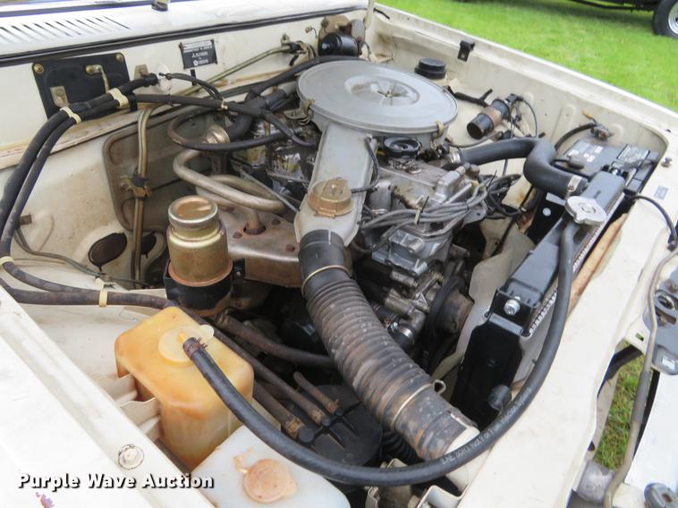 image for item EJ9562 1981 Dodge Ram D50 pickup truck