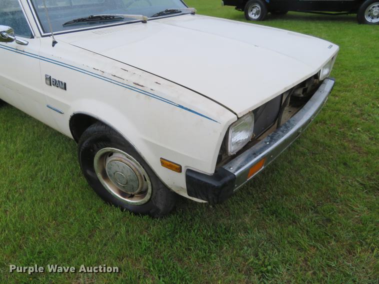 image for item EJ9562 1981 Dodge Ram D50 pickup truck